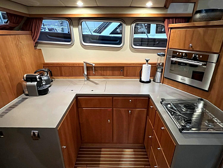 Linssen Grand Sturdy 470 AC Twin